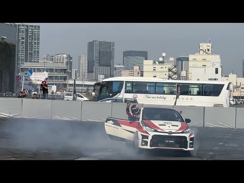 豪快ドリフト  勝田範彦選手、モリゾー Japan Mobility Show 2023 Rally Demo Run ジャパンモビリティショー GRヤリス