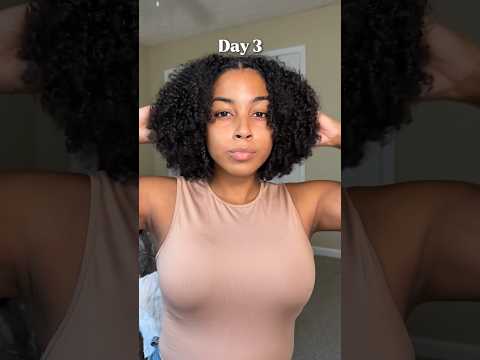 DEFINITELY a day 3 girly ✨🤍 #curly #curlyhairstyles #naturalhair #hairstyles #kayyyvonne