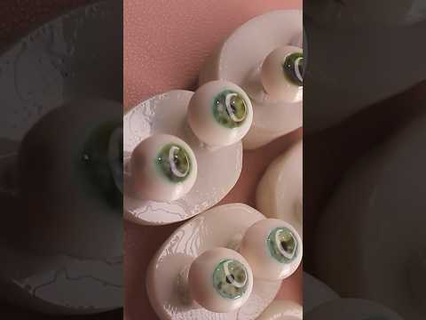 Relaxing and making doll eyes #diy #crafing #dolleyes