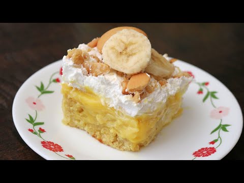 Amazing Banana Pudding Poke Cake Recipe (Easy and Delicious!)