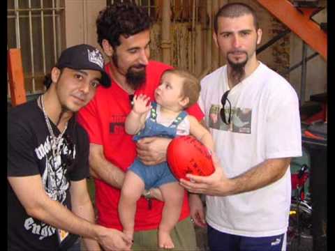 System Of A Down - Live at Tweeter Center, Mansfield, MA, USA on July 16, 2002