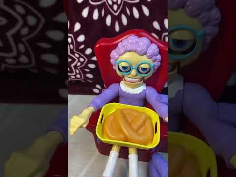 greedy grandma #mad #angry #granny #scarygranny #asmr #fyp #scary #viralshort #trending #grandma