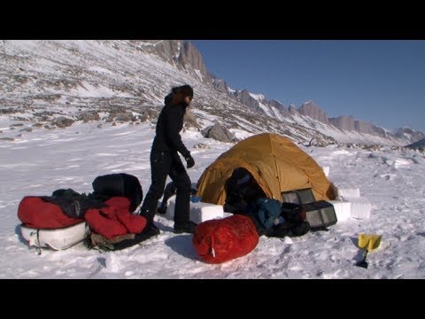 Camp dismantling - Sam Fjord 2010 ski expedition