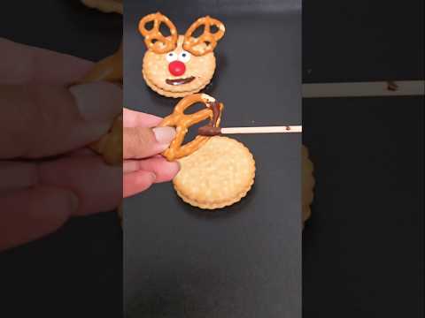 Super Easy Dessert #Shorts Reindeer Christmas Treat 🎄🎅🍪 #Christmas #Dessert #Reindeer #Treats