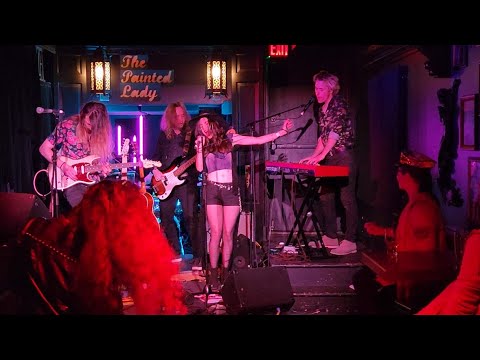 Open Your Eyes - Madison Galloway - Live @ The Painted Lady