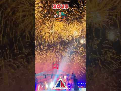 2025 NEW YEARS COUNTDOWN AT QUEZON CITY #trendingnow #trendingvideo #mustwatch #2025 #viralvideo