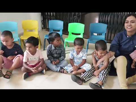 play group and nursery kids learning hindi