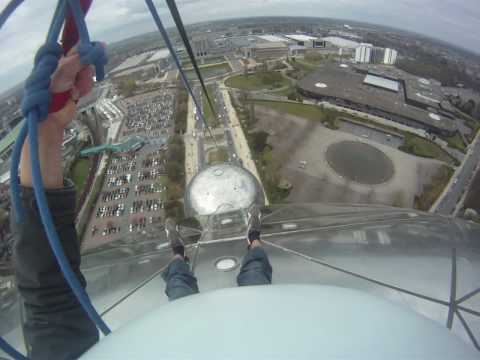 Atomium Death Ride Brussels 2010 On-Board GoPro Hero HD