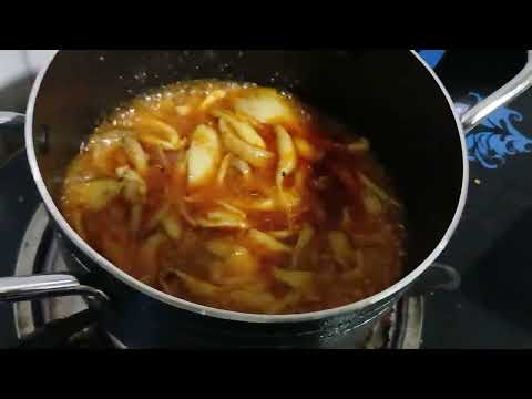 HOMEMADE MUSHROOM PALMOIL STEW WITH RICE