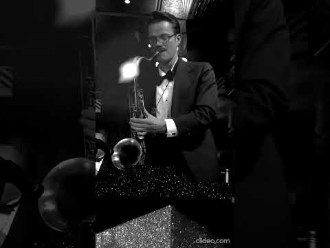 Jason Fabus TENOR SAXOPHONE SOLO on "Caravan" (1936) with Alex Mendham Orchestra #shorts #jazz