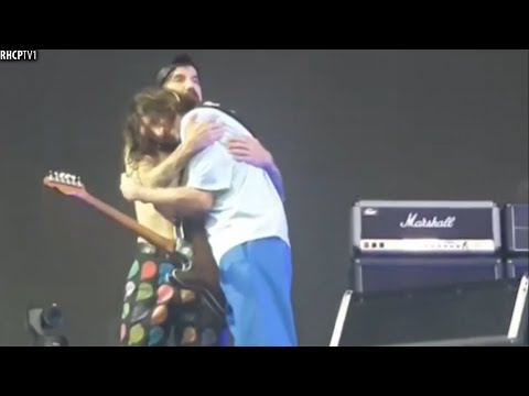 John Frusciante & Anthony Kiedis - Beautiful Moment! (France 2022)