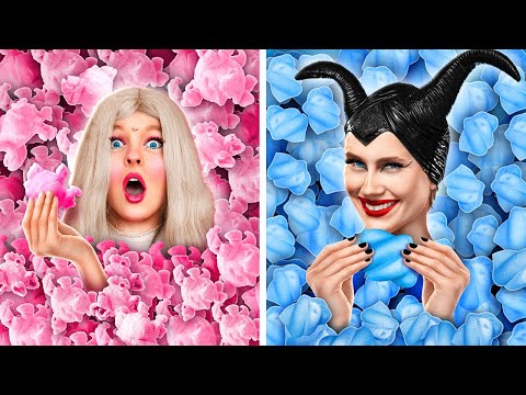 Big, Medium and Small Plate Challenge! Barbie vs Maleficent Food Battle by La La Life Emoji