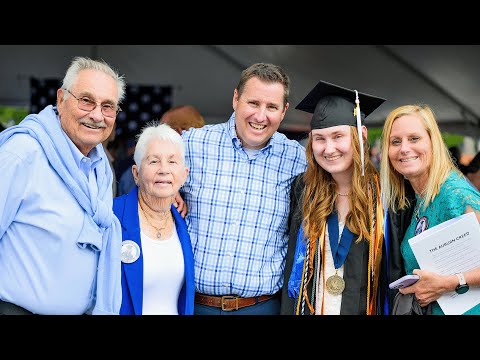 Applauding our newest alumni