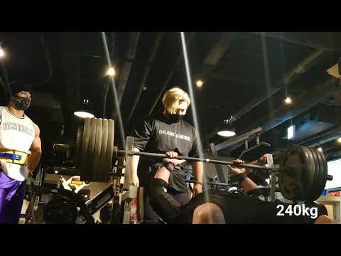 ナローベンチ240kg