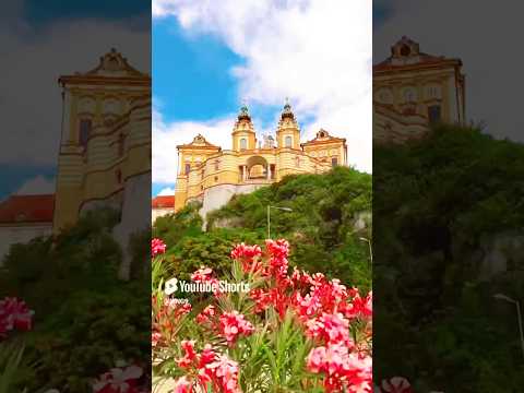 オーストリアのメルケル修道院。 Merkel Monastery in Austria.  奥地利的梅克尔修道院。