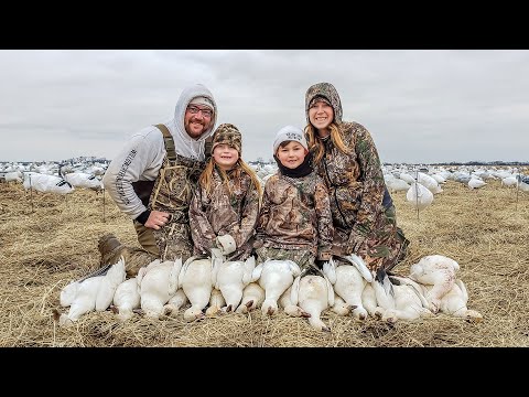 Snow Goose Hunting: "Raised Right" - Fowled Reality