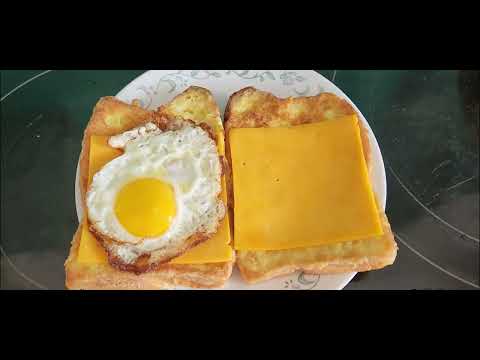 流心蛋西多士 Lava egg french toast #happyhourcafe #toast #frenchtoast