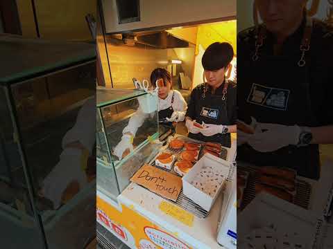 You NEED to try it! #japan #travel #japantravels #travelvlog #streetfood #foodvlog #foodtravel