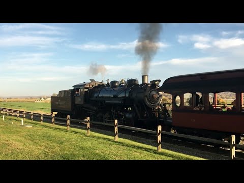 Strasburg Railroad 90 Passes by Paradise Lane Crossing - Railfanning - Strasburg, PA (10/27/23)