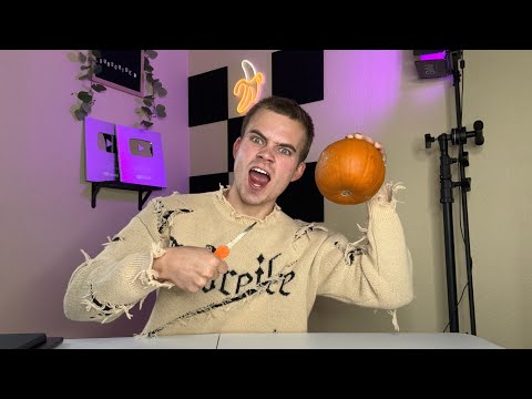 My experience on the lol podcast while carving a pumpkin!🎃