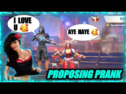 PROPOSING MY GIRL BEST FRIEND 😅 PRANK|| FINALLY GF BAN GAI 🥰||EPIC REACTION #FREEFIRE