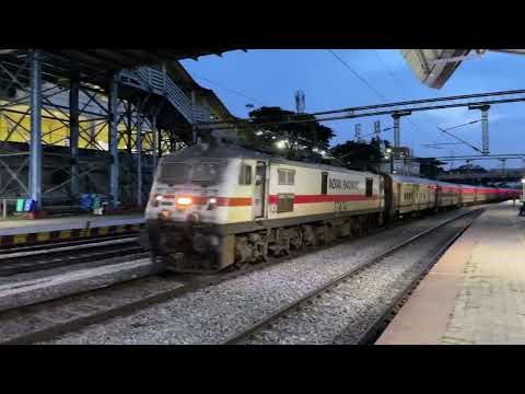 Mysore Kacheguda express with Electric locomotive WAP7