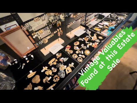 Everything was Half Price at this Estate Sale / Shop with me video for Vintage Valuables & Antiques