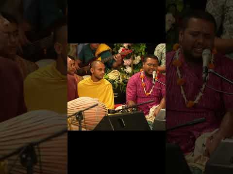 Extraordinary Alaap by Kirtan Premi Prabhu