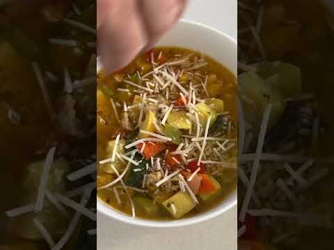 Vegetables & Turkey Meat soup with Brazilian cheese bread.😋😋😋 #soup #soupoftheday #turkeymeat