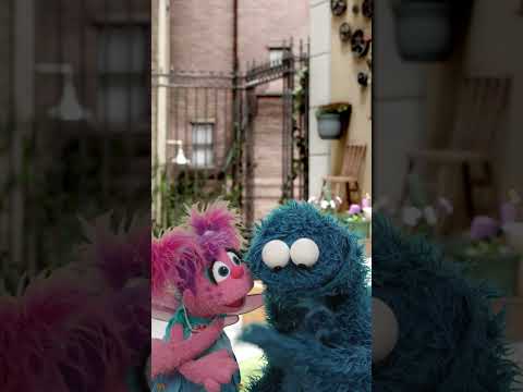 How to Make Fairy Wings with Abby and Cookie Monster! #sesamestreet