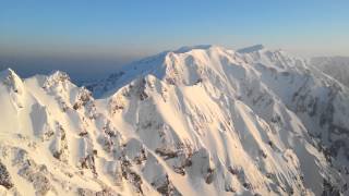 雪庇崩落2013/5/5唐松岳...数十㎝危機一髪