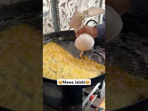 Ahmedabad Most Unique Mawa Jalebi 😍 #mawajalebi #jalebi #shorts #ahmedabadstreetfood #streetfood