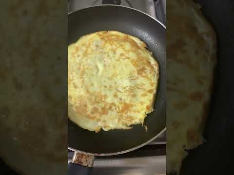 Omelet recipe #asmr #omelette #asmreating