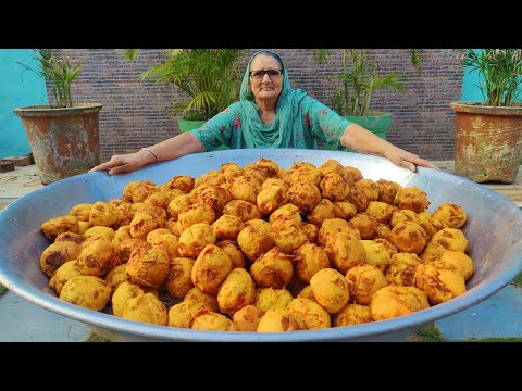 BIG CHEESE BALLS | Paneer Ke Gole | Indian Street Food | Veg Recipes | Paneer Recipes