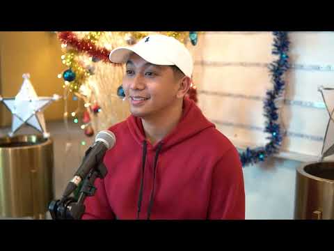 Rockin' Around the Christmas Tree - Brenda Lee/Justin Bieber (Acoustic Cover by Francis Greg)