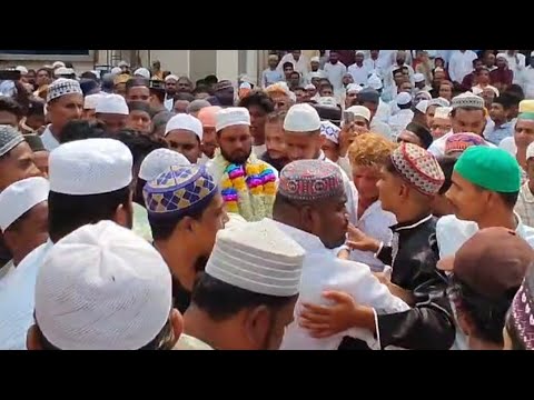 paidal haj ke liye rawana Fazal Shaikh hubli city hsf dargah me visit kiye#hubli #viral #karnataka