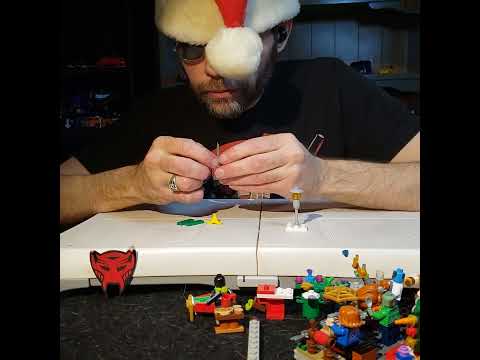 Lego Advent Day 05: Firehydrent & Lamppost: 76293 Marvel Spider-Man: Blindbuilds