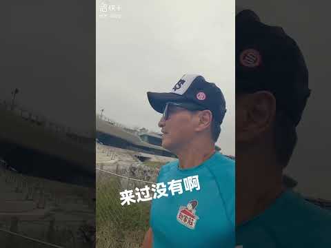 何家勁： 感谢南京的乡亲父老！ 一天游结束！😍😍😍 吃好玩好！谢啦！