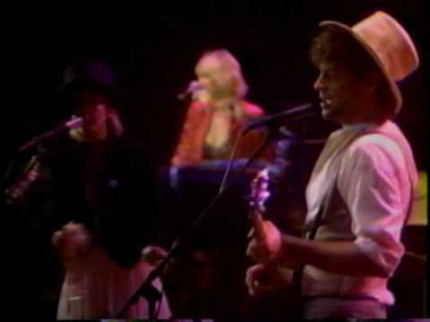 Fleetwood Mac/Lindsey Buckingham ~ Go Your Own Way ~ Live 1982