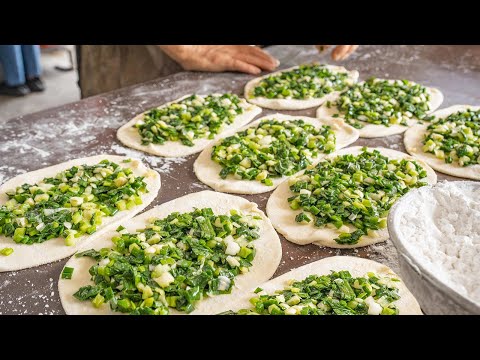 驚人的蔥花！55年功夫的排隊蔥油餅 Scallion Pancake without yeast or an oven｜台灣美食｜正宗金牌蔥油餅