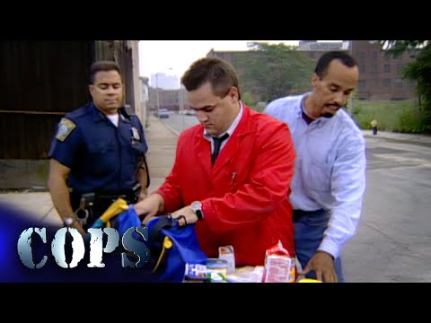 Boston Man Arrested for Shoplifting | Cops TV Show