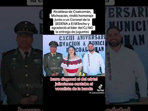 ALCALDESA DE #COALCOMAN ANAVEL AVILA RINDE HOMENAJE  Y DA LAS GRACIAS AL #CJNG