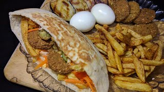 Falafel sandwich/tamia sandwich