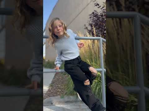 Avalon Jeans & Sweater #shorts #shortvideo