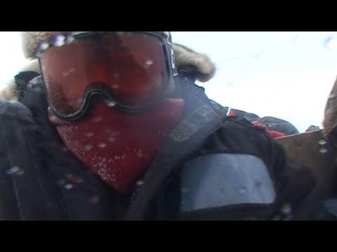 Polar wind in the Eglinton Fiord - Sam Ford Fiord 2010 expedition