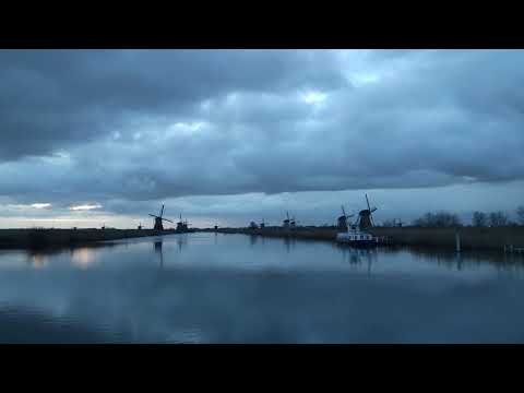 kinderdijk from dusk till dawn