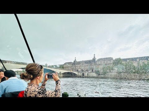 River boat in London, best way to get around.