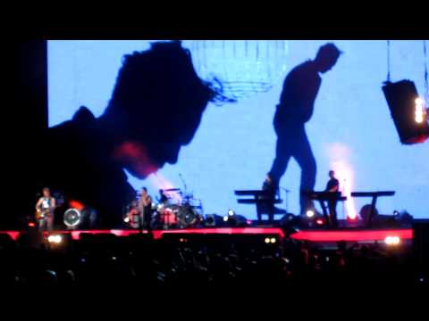 Depeche Mode - Personal Jesus Live in Dallas