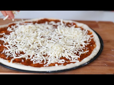 A new way to make beef pizza! No kneading! Incredibly easy and delicious