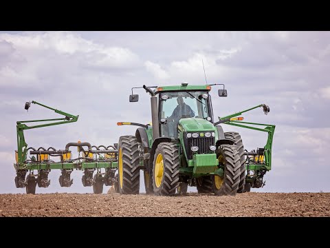 The New Planter Setup - John Deere 7920, Electric Drives and Down Force